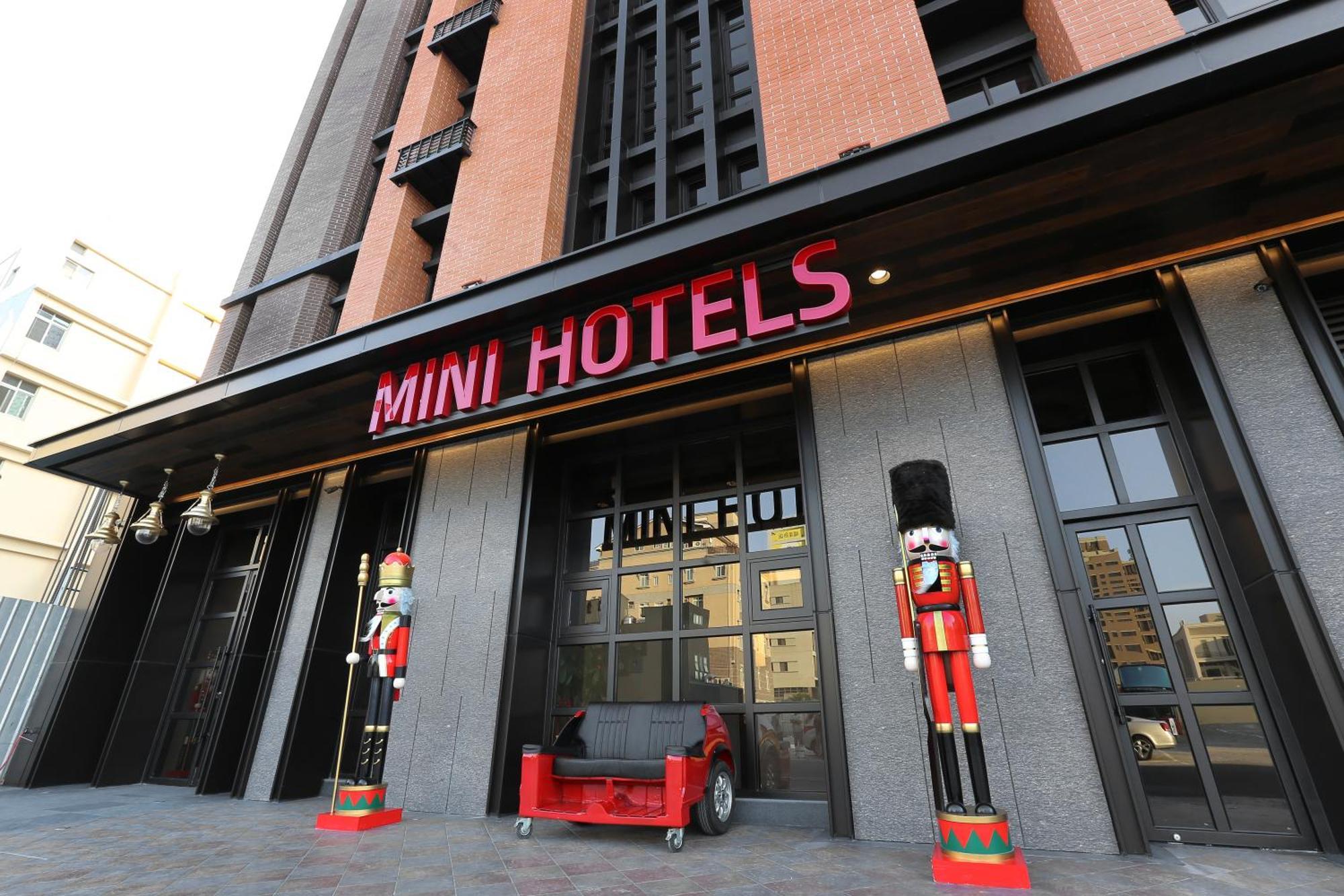 Mini Hotels Тайчжун Экстерьер фото